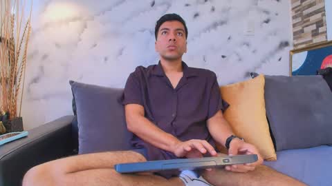 Max Hornye online show from 2, 4, 2026