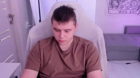 Snapshot of max_sm1th chatting on 22, 2, 2026 Max online show from 22, 2, 2026