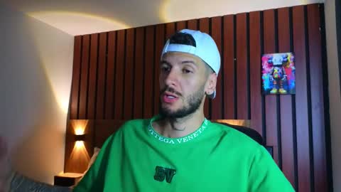 Snapshot of max_tayloor chatting on 3, 2, 2026 Max Taylor online show from 3, 2, 2026