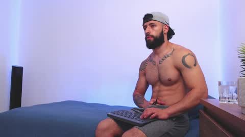 max_xl_ online show from 8, 4, 2026