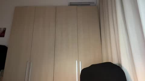 Snapshot of maxbillo chatting on 16, 7, 2026 maxbillo online show from 16, 7, 2026