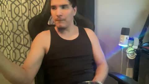 Snapshot of maxfreaky407284 chatting on 7, 1, 2026 perezcouple online show from 7, 1, 2026