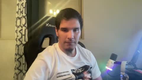 Snapshot of maxfreaky407284 chatting on 19, 1, 2026 perezcouple online show from 19, 1, 2026