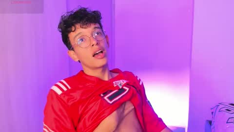 Max  online show from 1, 3, 2026