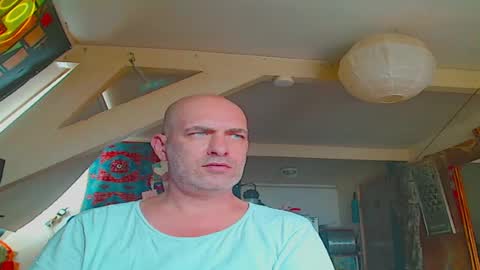 Snapshot of maxhardcore77 chatting on 17, 6, 2026 maxhardcore77 online show from 17, 6, 2026