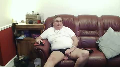 MAX online show from 17, 4, 2026