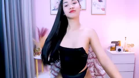 Snapshot of maxie_greyson chatting on 15, 2, 2025 maxie greyson online show from 15, 2, 2025