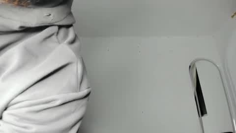 Snapshot of maximo004 chatting on 3, 12, 2025 Maximo online show from 3, 12, 2025