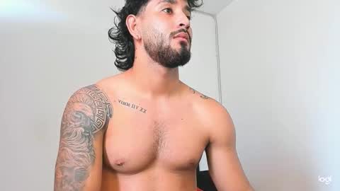 Snapshot of maximo004 chatting on 16, 12, 2025 Maximo online show from 16, 12, 2025