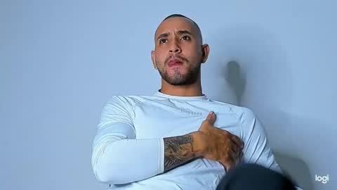 Snapshot of maximo004 chatting on 14, 2, 2026 Maximo online show from 14, 2, 2026