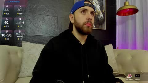 Maximo Wolf online show from 9, 11, 2025