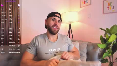 Maximo Wolf online show from 17, 2, 2026