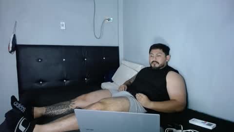 maximohot03 online show from 22, 11, 2025