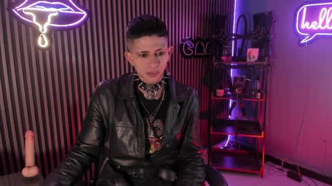 MAXIMO online show from 8, 4, 2026