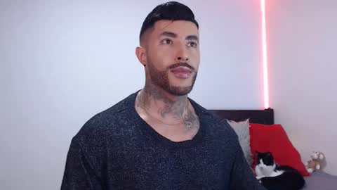 Independent Model online show from 25, 11, 2025