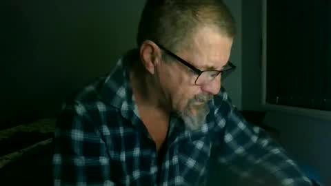 Snapshot of maximus_oreally chatting on 7, 6, 2026 Max online show from 7, 6, 2026
