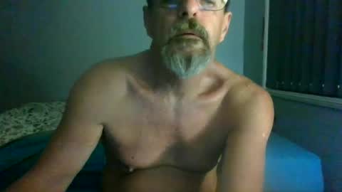 Snapshot of maximus_oreally chatting on 11, 6, 2026 Max online show from 11, 6, 2026