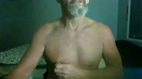 Snapshot of maximus_oreally chatting on 2, 7, 2026 Max online show from 2, 7, 2026