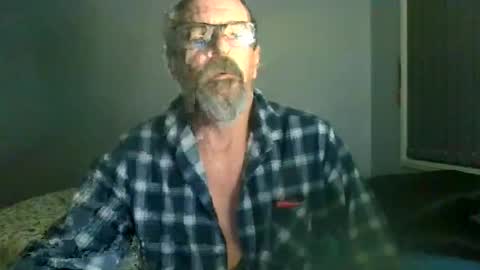 Snapshot of maximus_oreally chatting on 10, 7, 2026 Max online show from 10, 7, 2026