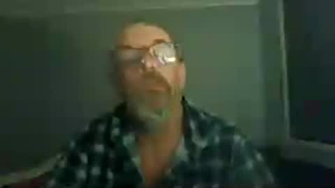 Snapshot of maximus_oreally chatting on 18, 7, 2026 Max online show from 18, 7, 2026