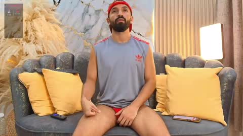 Snapshot of maximus_thorne chatting on 27, 4, 2026 Maximus online show from 27, 4, 2026
