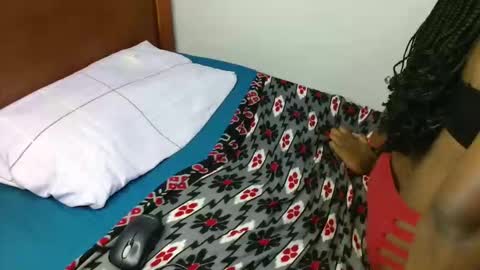 Snapshot of maxine_power chatting on 4, 3, 2026 maxxy online show from 4, 3, 2026