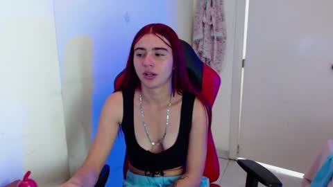 maxinesex_ online show from 14, 7, 2026