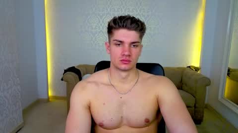 Snapshot of maxkaiden chatting on 21, 4, 2026 MaxKaiden online show from 21, 4, 2026