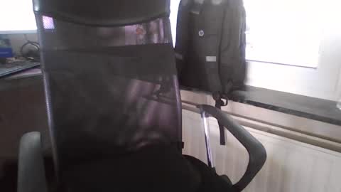 Snapshot of maxou569 chatting on 13, 7, 2026 maxou569 online show from 13, 7, 2026