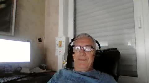 Snapshot of maxou569 chatting on 20, 7, 2026 maxou569 online show from 20, 7, 2026