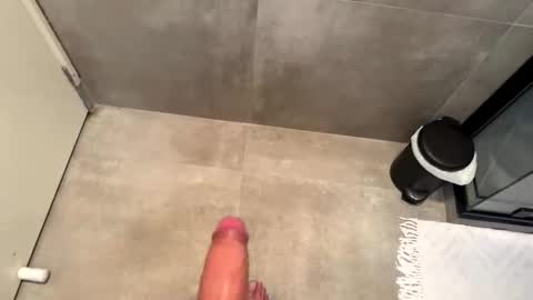 Snapshot of maxpowers1880 chatting on 8, 11, 2025 maxpowers1880 online show from 8, 11, 2025