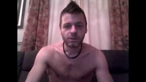 MaxTheWolf online show from 19, 10, 2025