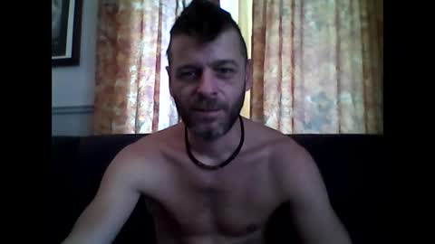 MaxTheWolf online show from 15, 11, 2025