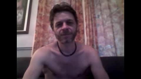 Snapshot of maxthewolf chatting on 9, 6, 2026 MaxTheWolf online show from 9, 6, 2026