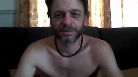 Snapshot of maxthewolf chatting on 20, 6, 2026 MaxTheWolf online show from 20, 6, 2026