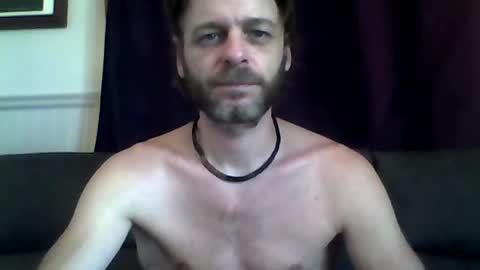 Snapshot of maxthewolf chatting on 28, 6, 2026 MaxTheWolf online show from 28, 6, 2026