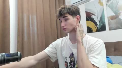 maxwellchik online show from 3, 10, 2025