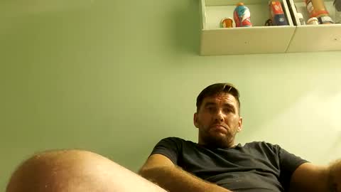 Max online show from 1, 10, 2025