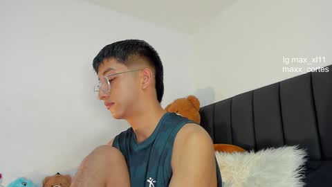 maxx_cortes online show from 6, 2, 2025