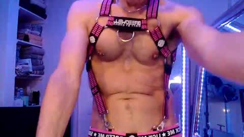 Maxxxbates online show from 19, 10, 2025