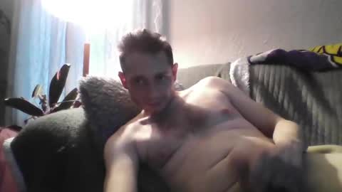 maxyieldz420 online show from 11, 3, 2025