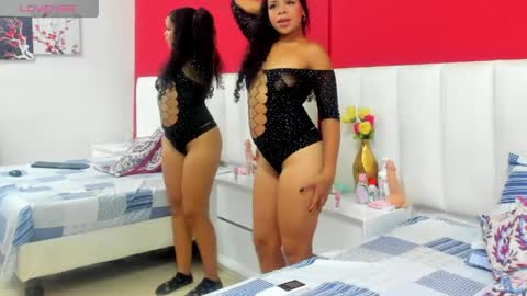 Snapshot of may_lovers chatting on 15, 5, 2026 may_lovers online show from 15, 5, 2026