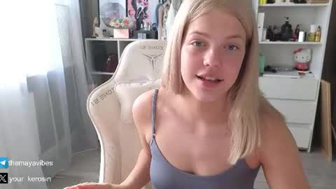 Snapshot of maya_blonde18 chatting on 24, 6, 2026 Maya online show from 24, 6, 2026