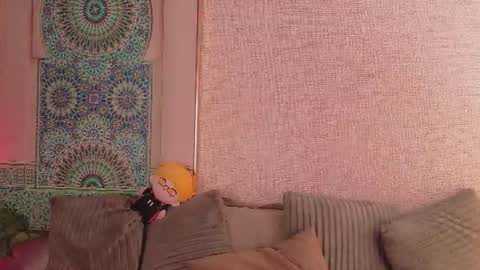 maya_house online show from 2, 7, 2026