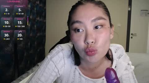 Snapshot of maya_kumashiro chatting on 20, 11, 2025 maya_kumashiro online show from 20, 11, 2025