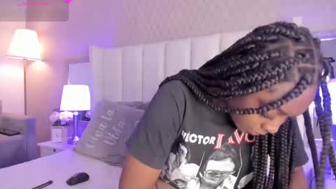 Snapshot of mayacardenas chatting on 27, 2, 2025 Maya online show from 27, 2, 2025