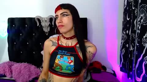 Snapshot of mayaredd chatting on 1, 2, 2025 mayaredd online show from 1, 2, 2025