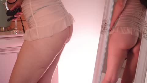 MayaVixxen online show from 2, 2, 2025