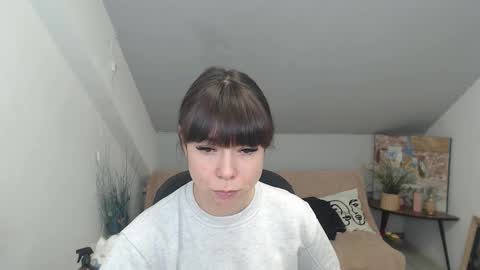 Snapshot of mayawill chatting on 4, 12, 2025 mayawill online show from 4, 12, 2025