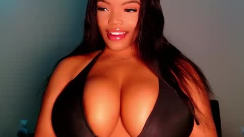 MayBabi online show from 5, 12, 2025